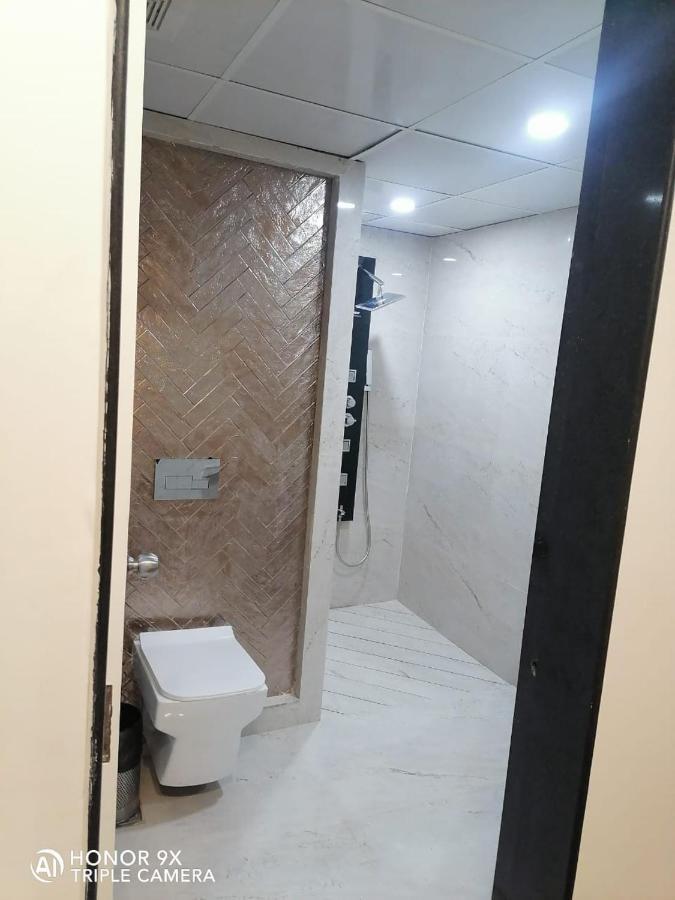Orbett Hotel Пуне Екстер'єр фото