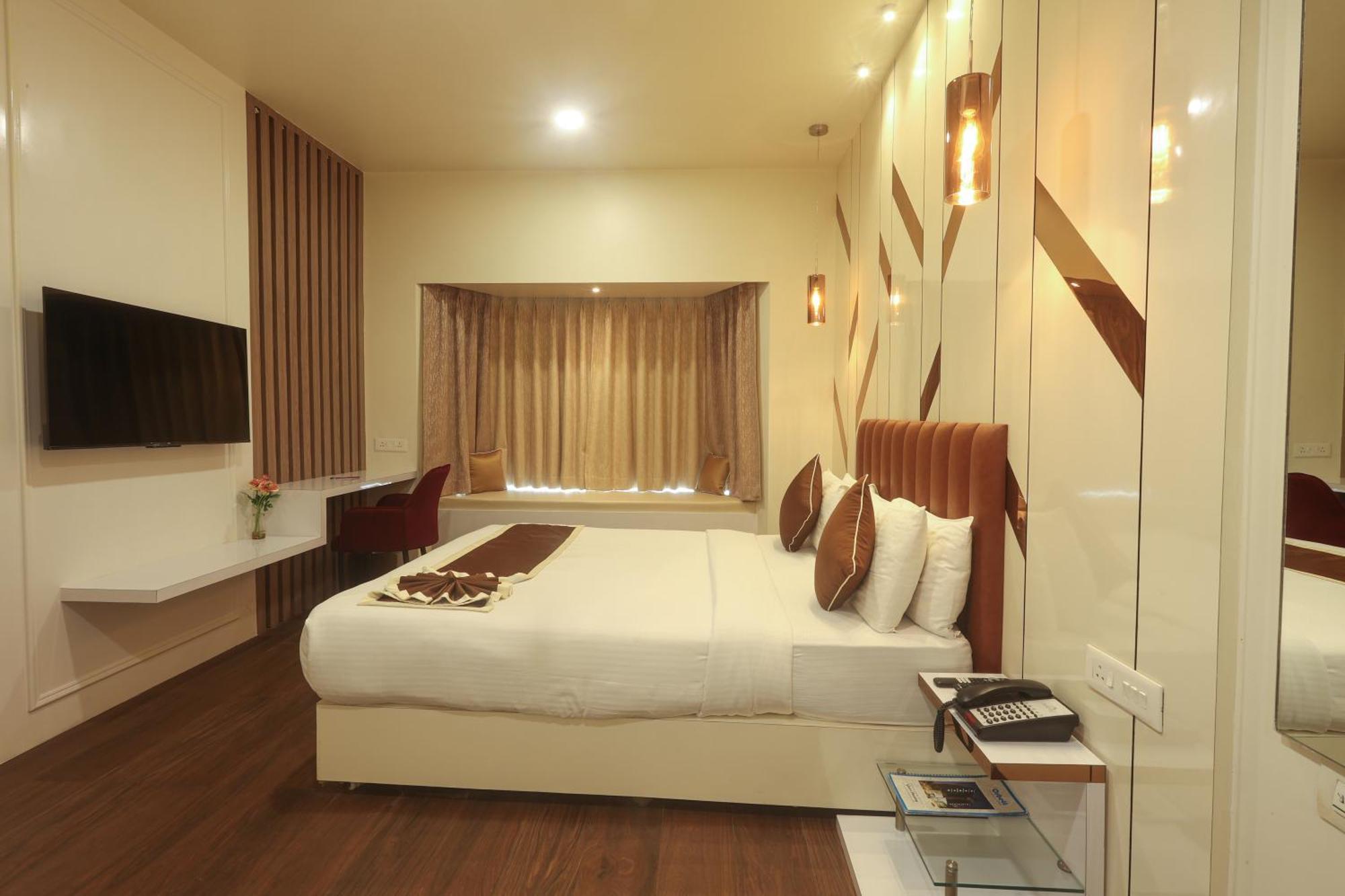 Orbett Hotel Пуне Екстер'єр фото